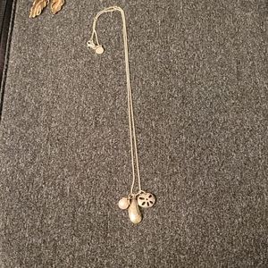 Stella & Dot seashell necklace